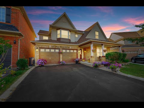 48 Napa Valley Crescent, Brampton