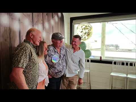 Happy Pixel Photo Booths - Metro Vancouver video.