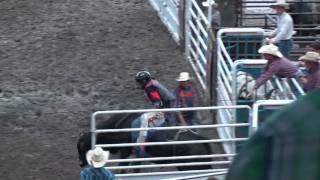 preview picture of video '2009 Troy Fair bull riding KK'
