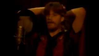 Engenheiros do Hawaii - Videoclipe Herdeiro da Pampa Pobre (1991)