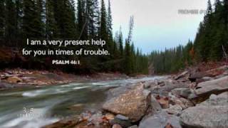 HOLY HOLY -by Richard Smallwood-Smallwood Singers-Journey Album.wmv