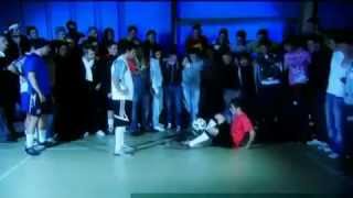 Paul Klein &amp; Paul Wood Soccer Am Football Freestyle Christmas Special