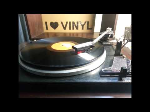 Wewahae Patana   P D Vincent Perera - Sinhalese Vocal