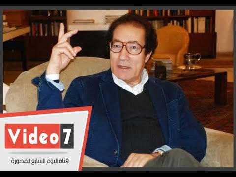 شاهد.. لوحات فاروق حسنى فى افتتاح معرضه