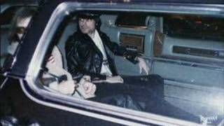 Queen - In the Lap of the Gods