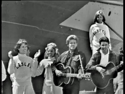 Where the Action Is 1965 - Love Is Strange, The Everly Brothers