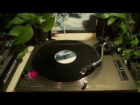 Aqualite - Is This Life (What Mix) [Suck Me Plasma – SUCK 93]