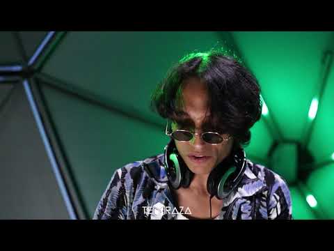 MONSERRATT / EXCLUSIVE SET /  TECHRAZA