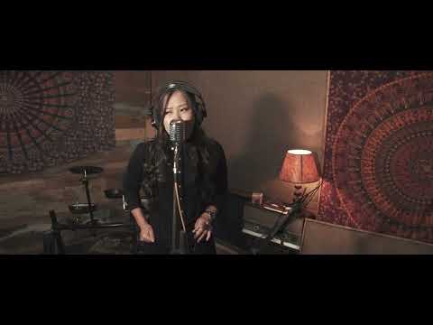 Krismas Chibai | Materini