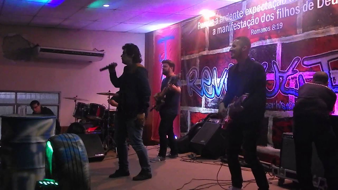 MPV - Quatro por Um Diante de Ti