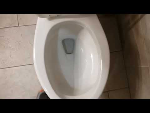 Comfort Inn Men's Restroom in Williamsburg, VA