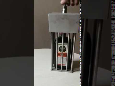 Единственый способ сохранить бутылочку до пятницы