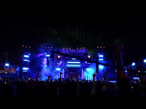 Electric Love Festival 2014 - Martin Garrix Mainstage Intro + Fireworks