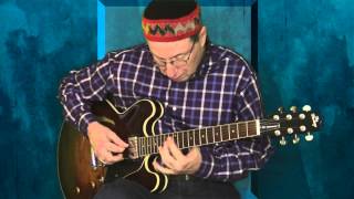 Autumn Leaves | Solo Jazz Guitar by Richie Zellon