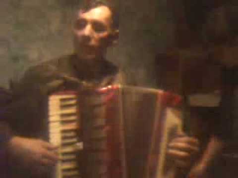 costel lascu de la hutu 1.avi