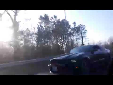 BMW 330D E91 280whp vs Mutang 3.7 MT