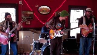 Big Dave and the Reactors - Crazy 'Bout an Automobile (Ry Cooder cover).MP4