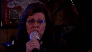 &quot;Sing Me an Old-fashioned Song&quot;, Billie Jo Spears at the Embers with Barb