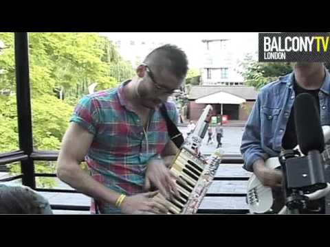 KISSY SELL OUT - THIS KISS (BalconyTV)