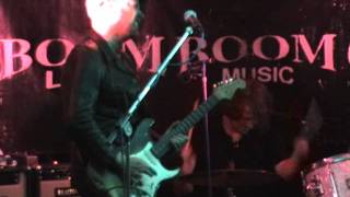 Henrik Freischlader Band  - Crosstown Traffic @  The Boom Boom Club/Sutton Utd FC 16/9/11