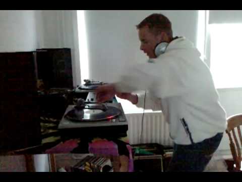 dj bazz uit enschede hip hop massari