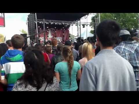 V. Rose ft. FLAME - Battery (Live).MOV