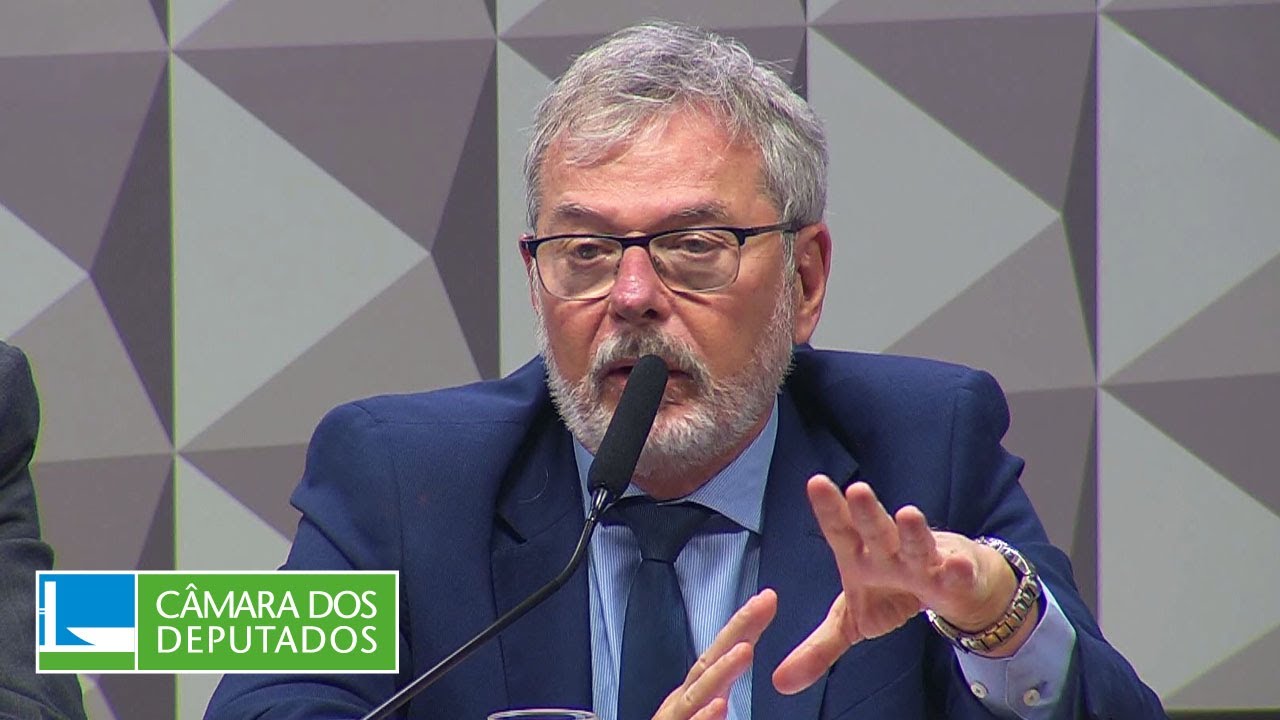 CPMI ouve Alexandre Guimarães, ex-diretor do INSS