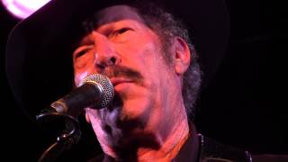 Get Your Biscuits In The Oven... Kinky Friedman