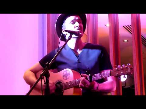 Telephone Lines - Luke O'Shea - Club Central, Hurstville - 16-8-2012