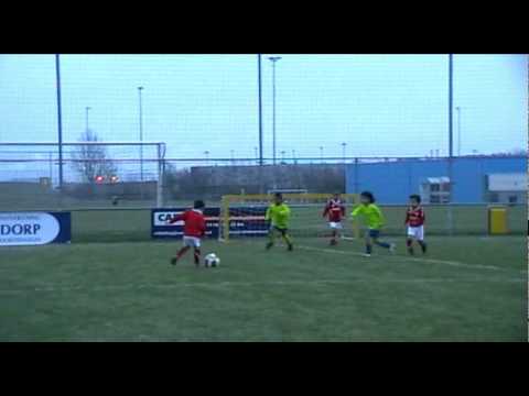 Mini's Ninus en Mika scoren voor SVJA MP