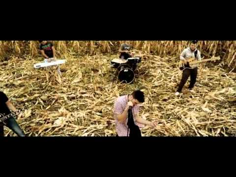 Smiley   Love is for free feat  Pacha Man Official video HD