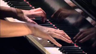 Let&#39;s Face the Music and Dance - (Live in Rio) HD - Diana Krall