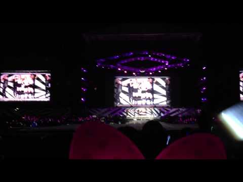 (fancam)121125TTS twinkle @ SM TOWN In Bangkok