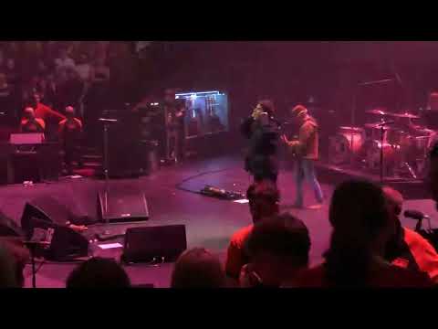 Liam Gallagher TCT @ RAH 26/03/22 Slide Away