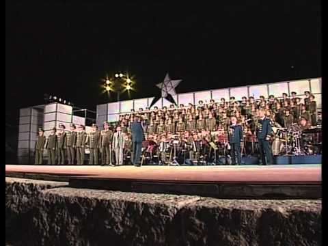 Les Choeurs de l'Armée Rouge Alexandrov - Les Nuits de Moscou (Live Israël)