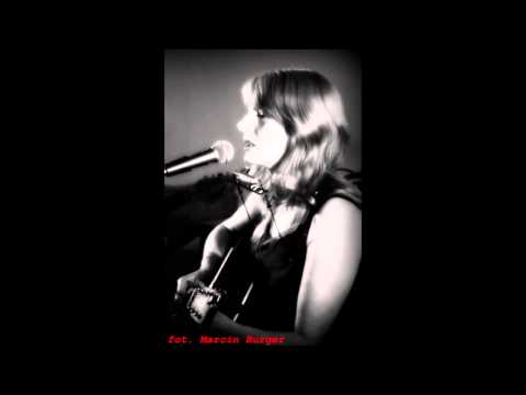 "Dziś tylko się znamy" Joanna Mioduchowska