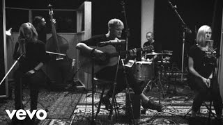 Mother Mother - Love Stuck (Studio Session)