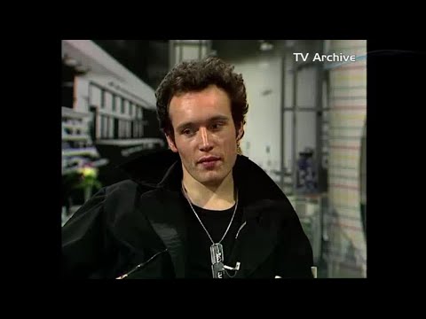 Adam Ant - Saturday Superstore 1982