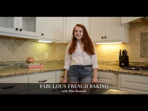 Fabulous French Baking: Raspberry Macarons