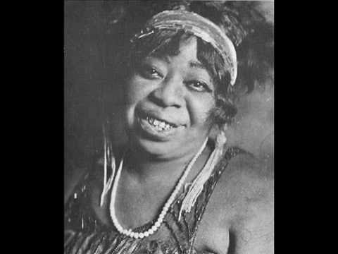 Ma Rainey - Lawd, Send Me a Man Blues (1924)