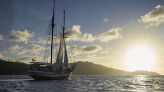 Anne VANDERLOVE  -  tous les bateaux s'en vont  -  1972