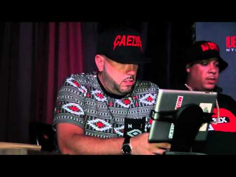 Kareem Robinson and The Underground Airport (@KareemJRobinson) Performs at Miami Edition 5/28/15