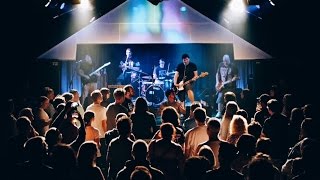 twothirtytwo - Wolves (Live at The West End Centre Aldershot 01/08/14)