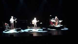 Joan Baez - Flora, Lily of the West - Paris 2014