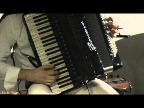 Miroslav Lelyukh (accordion) plays Skylark; Сiocârlie; Жаворонок. Играет Мирослав Лелюх
