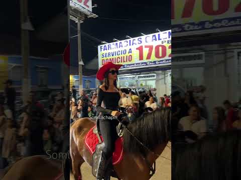 Desfile  #hípico de la democracia ESCUINTLA