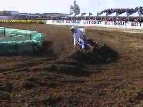 mxdn 2003 HQ
