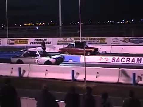 Thumbnail for BMW 2002 vs BMW 2000c by BMW