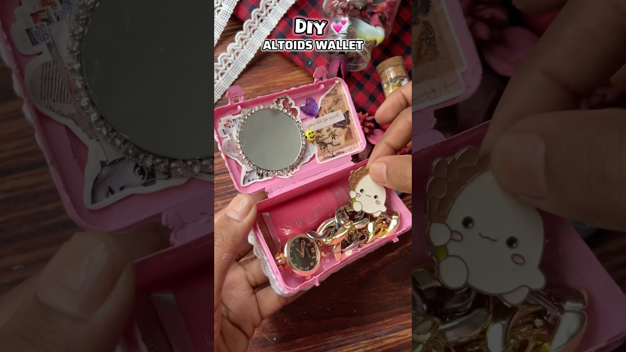 DIY AlTOIDS wallet #wallet #craft #painting #asthetic #artandcraft