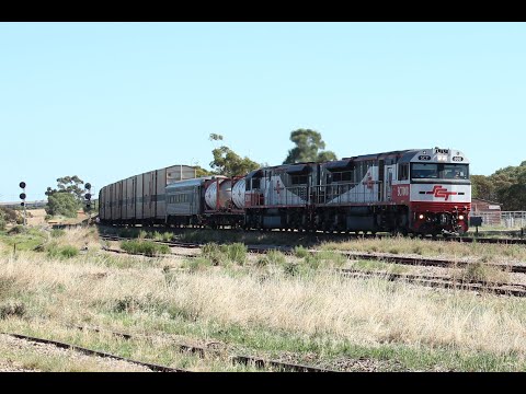 SCT Logistics 1PM9 superfreighter with SCT008 & SCT010 rolls through Crystal Brook, SA - 18/3/2014